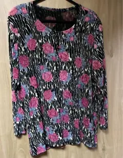 花柄長袖カットソー　薔薇　昭和レトロ　ヴィンテージ　華やか