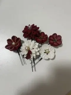 ハンドメイド 花飾り 7個セット 赤 白