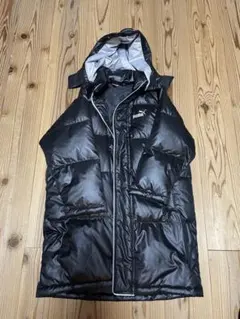 PUMA ブラックフード付きグランドコートダウン 130