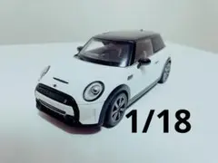 Mini Cooper S 1/18 ミニカー ホワイトBMW ミニ クーパーのサムネイル