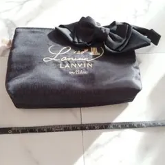 【美品】LANVIN Blue 黒 リボン ポーチ ティッシュケースのサムネイル