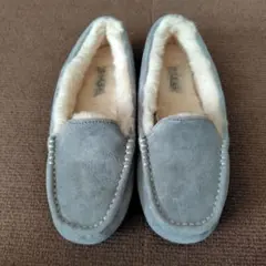 ちょび様専用　UGG グレー モカシン　6