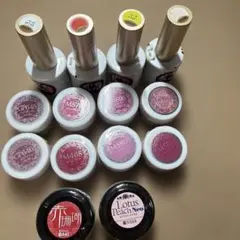 多彩な色合いのジェルネイル14本セット