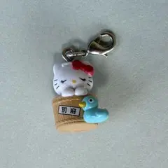 HELLO KITTYレア★別府 温泉 ストラップ 根付★ご当地キティ桶 アヒルのサムネイル
