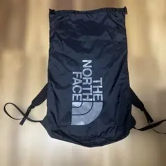 THE NORTH FACE 軽量バックパックのサムネイル