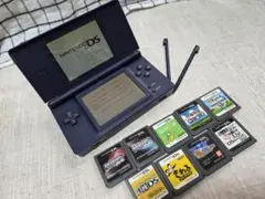 【中古美品】ニンテンドーDS　Lite ネイビー ゲームソフト9本・収納ケース