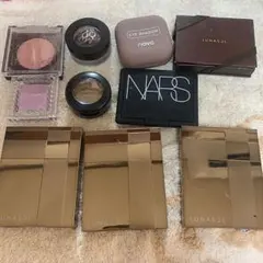 ルナソル  ナーズ　マック　コスメデコルテ　ローラメルシエ　アイシャドウ