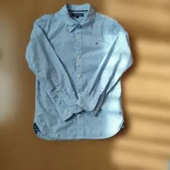 トミーヒルフィガー 水色 長袖シャツ