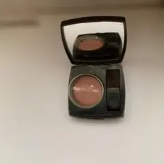 CHANEL 1番人気色JOUES CONTRASTE 31 ROSE CACHのサムネイル