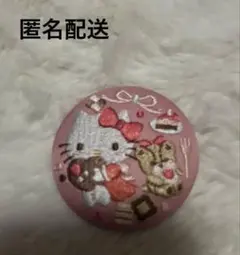 新品未使用サンリオキャラクターズ 刺繍缶バッジビスケット3