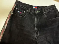 TOMMY HILFIGER トミーヒルフィガー　ブラックジーンズ　ヴィンテージ