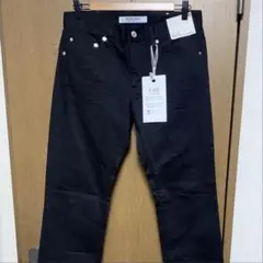 ユニクロ　ブラックデニム w31