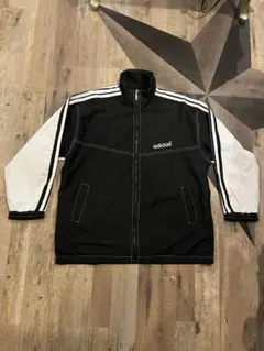 80s 90s adidas ナイロンジャケット トラックジャケット 万国旗