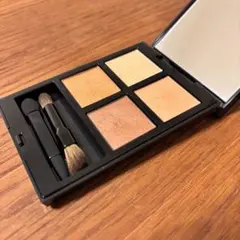 アディクション　ザ アイシャドウ パレット　004