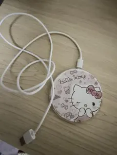 ハローキティ ワイヤレス充電器のサムネイル