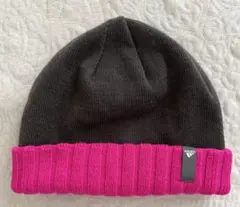adidas ニット帽 グレー・ピンク（リバーシブル）