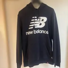 New Balance ネイビー パーカー サイズM