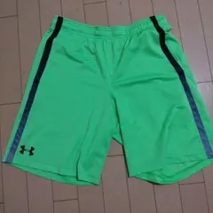 Under Armour メンズ ショートパンツ XLサイズのサムネイル