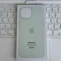 ソフトミント　iPhone15 ケース シリコーン Apple 純正 新品
