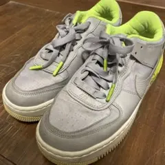 Nike グレー/ライムグリーン スニーカー