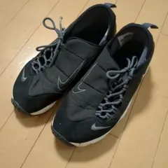 NIKE エアフットスケープ　スニーカー ブラック メンズのサムネイル