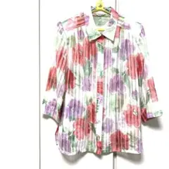 ★新品★花柄　ブラウス　 7分袖　シアー感　涼しい　肩パッド付　L〜LLサイズ