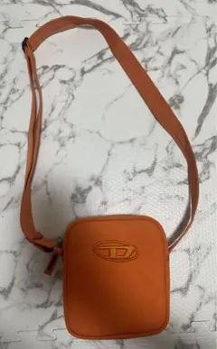 DIESEL オレンジ ショルダーバッグ ナイロン製のサムネイル