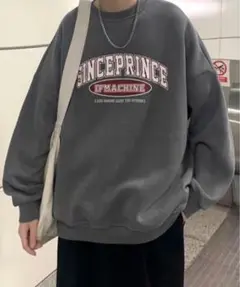 オーバーサイズカレッジロゴスウェット　MGV