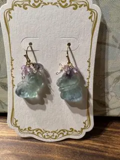 フローライト蝶々　アメジストピアス