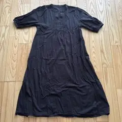 美品　黒の半袖シャツワンピース