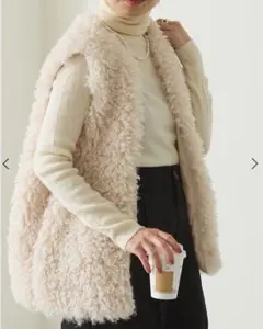 未使用級✨ガリャルダガランテ フェイクカシミヤベスト2023AW ブラウン