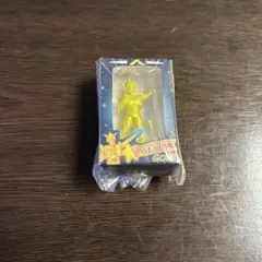【新品未開封】クレヨンしんちゃん ミニチュアパッケージ2アクション仮面 ゴールド