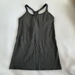 lululemon ブラ付きタンクトップ サイズ6