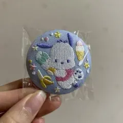ポチャッコ　サンリオ　ビスケット 刺繍 缶バッチ　刺繍缶バッジ