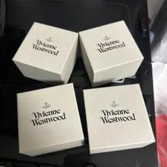 Vivienne Westwood アクセサリーボックス 4個セット