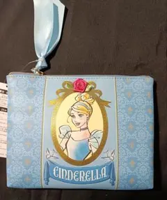 東京ディズニーリゾート　シンデレラ ポーチ