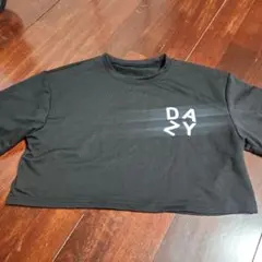 Dazy ブラック クロップドTシャツ Sサイズ