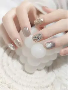 ネイルチップのサムネイル