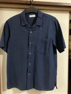 UNIQLO ネイビー 半袖シャツ