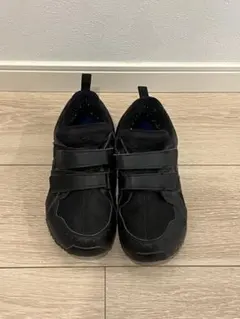 アシックス スクスク ブラック 黒 通学 キッズ スニーカー 21.5センチ