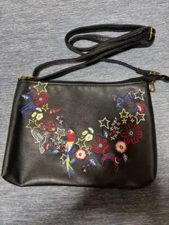 ScoLar⭐︎スカラー⭐︎ショルダーバッグ⭐︎刺繍花鳥蝶々猫のサムネイル