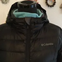 コロンビア　ライトダウンS フード付き　ブラック　アウトドア　オムニシールド
