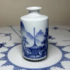 化粧水瓶 染付 陶磁器 アンティーク 油壺 - メルカリ