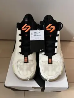 ジョーダン　ルカ2PF 未使用　タグ付き