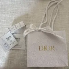 Dior Snow Essence セット