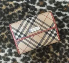 BURBERRY BLUE LABEL 二つ折り財布のサムネイル