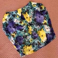 BALLSEY ボールジィ 総花柄テーパードミニスカート シルク混 36 日本製のサムネイル