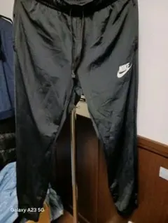 ナイキ　メンズジャージパンツ　ブラックM