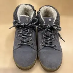 Item thumbnail for item 4a9b6498-cc97-4375-95fb-2b4d064437bd