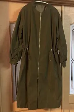 【美品】オリーブグリーン ロングコート Lサイズ